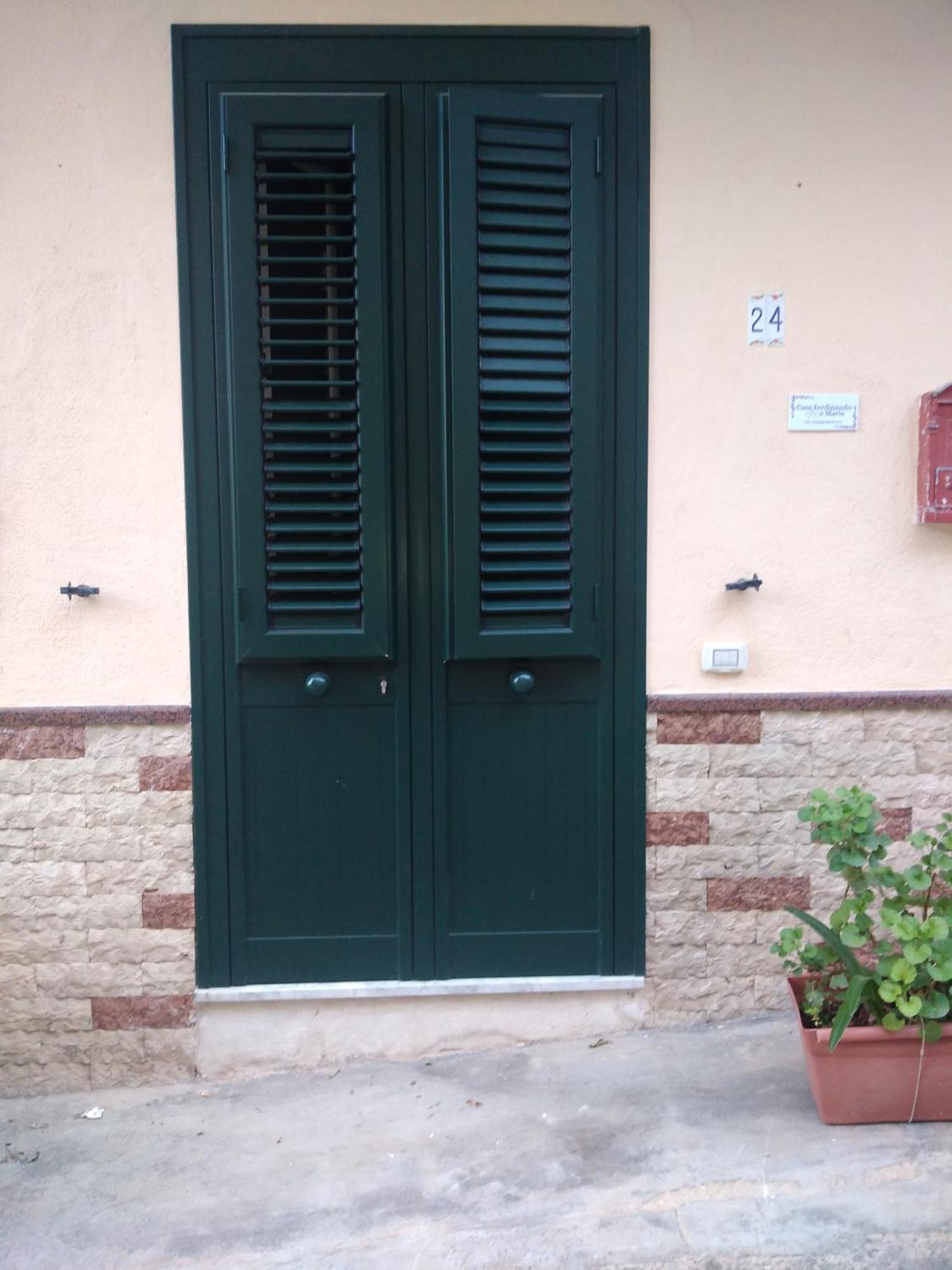 Ferienwohnung Na' Za Ciccina Palermo Exterior foto